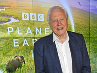 Sir David Attenborough oslavuje 100 rokov. Legenda, ktorá formuje náš pohľad na prírodu i klímu