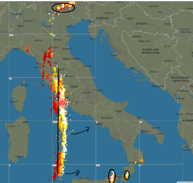 aktuálna blesková aktivita, zdroj: Blitzortung