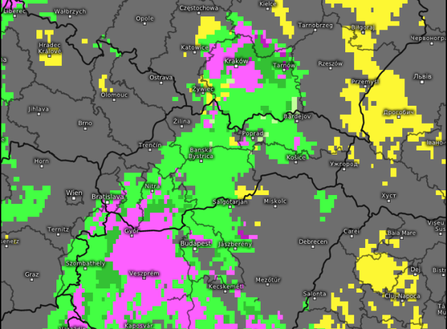 S nočnými búrkami treba počítať na viacerých miestach po Slovensku, zdroj: meteologix.com